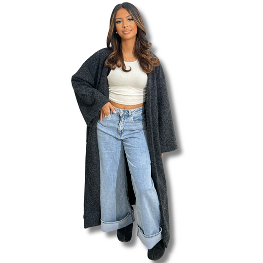 Long fluffy coat - BLACK