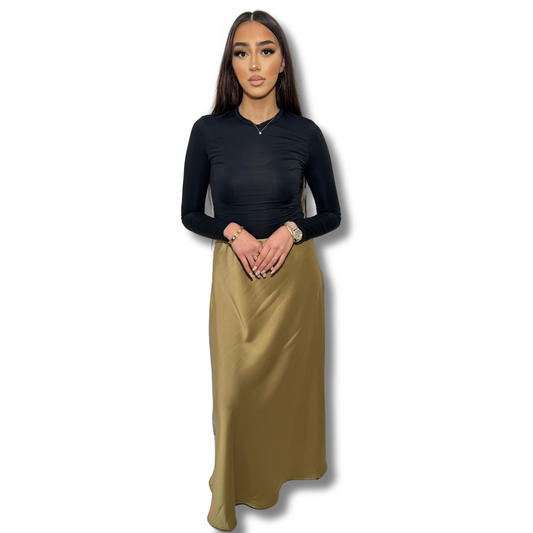 Long satin skirt - GOLD
