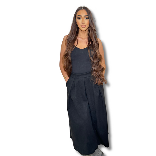Long skirt with cashmere clip - BLACK